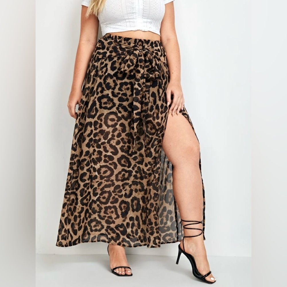 Shein Plus 2XL Leopard Skirt